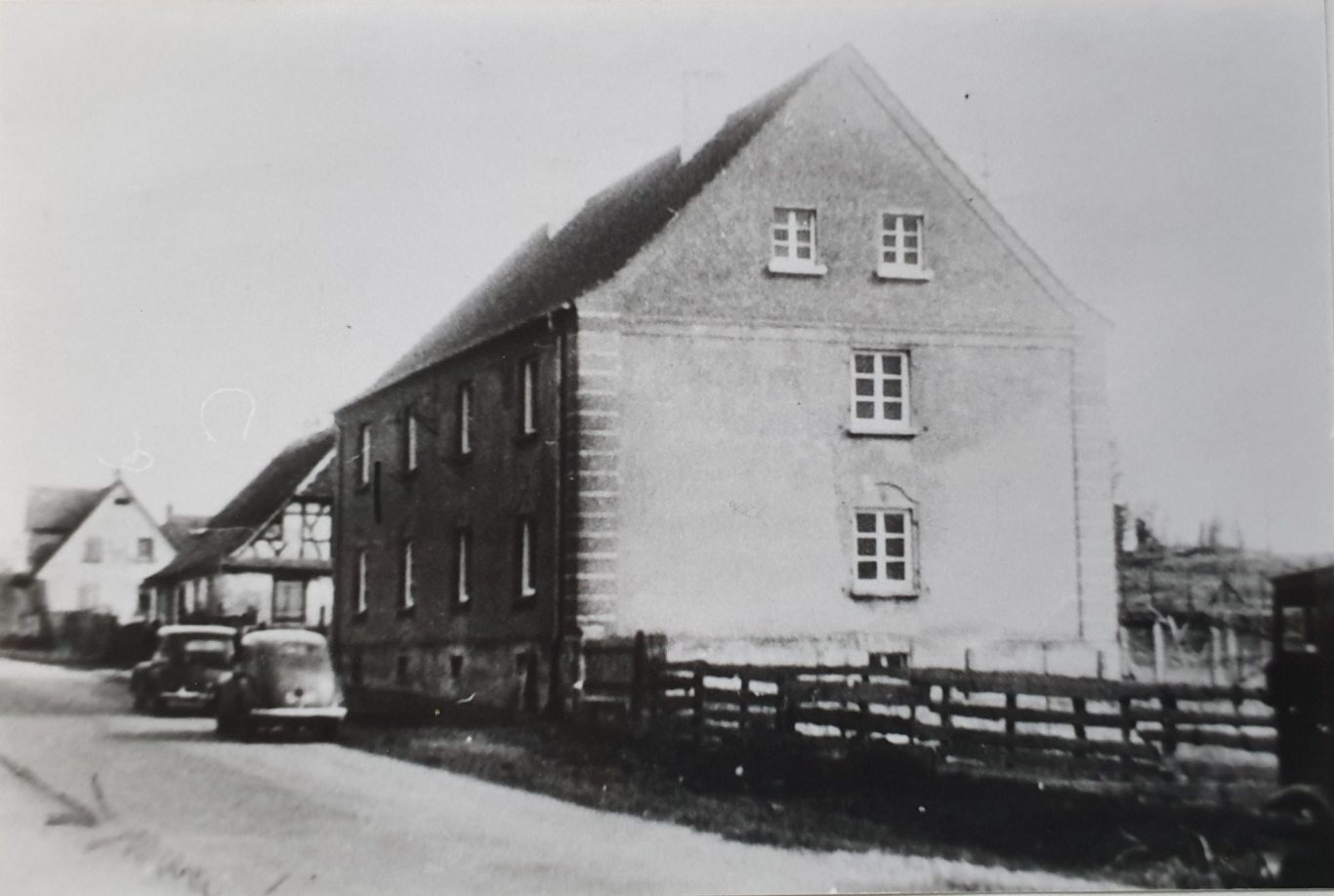 Zollamt in der Kandeler Straße vor dem Umbau