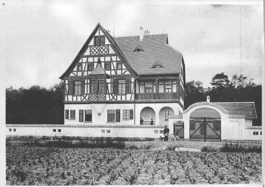 Forsthaus Gesamtansicht